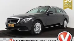 Zwart Gebruikt 2015 Mercedes 180 Sedan | € 18.399 (Goede deal)