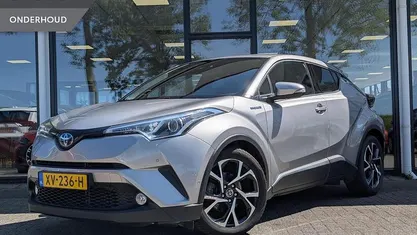 Gebruikt 2019 Toyota C-HR Style SUV | € 19.495 (Eerlijke prijs)