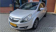 Gebruikt 2010 Opel Corsa Edition Hatchback | € 4.495 (Eerlijke prijs)
