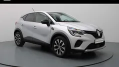 Zilver Gebruikt 2023 Renault Captur Evolution SUV | € 24.290 (Eerlijke prijs)