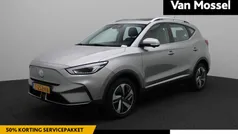 Grijs, metallic lak Gebruikt 2023 MG ZS Luxury Sedan | € 21.444 (Eerlijke prijs)