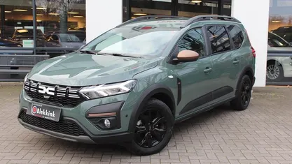 Gebruikt 2025 Dacia Jogger Extreme MPV | € 26.585 (Goede deal)