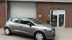 Gebruikt 2014 Renault Clio IV Authentique Hatchback | € 4.499 (Eerlijke prijs)