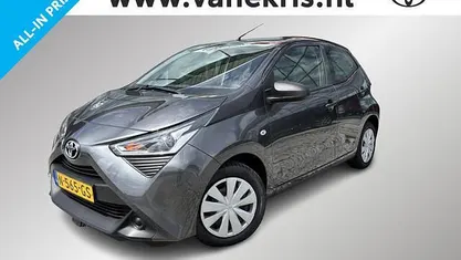 Occasion Toyota Aygo 72 PK (52 kW) 2021 Grijs Hatchback