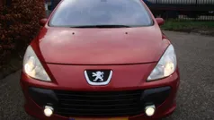 Rood Gebruikt 2005 Peugeot 307 Stationwagen | € 1.299 (Eerlijke prijs)