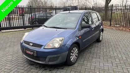 Blauw Occasion 2006 Ford Fiesta Hatchback | € 1.399 (Eerlijke prijs)