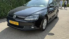 Zwart Gebruikt 2013 VW Jetta Sedan | € 3.999 (Super prijs)