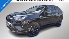 Zwart, metallic lak Gebruikt 2021 Toyota RAV4 Hybrid Edition SUV | € 39.840 (Eerlijke prijs)
