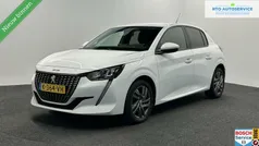 Wit, metallic lak Gebruikt 2021 Peugeot 208 Active Hatchback | € 12.500 (Goede deal)