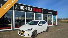 Wit Gebruikt 2015 Mazda 2 Hatchback | € 8.950 (Eerlijke prijs)