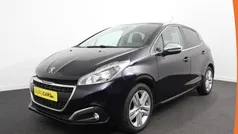 Blauw Gebruikt 2019 Peugeot 208 Allure Hatchback | € 14.800 (Goede deal)
