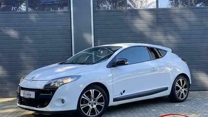 Wit Occasion 2011 Renault Mégane Coupé Coupé | € 5.395 (Eerlijke prijs)
