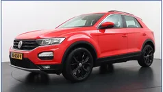 Rood Gebruikt 2018 VW T-Roc Style SUV | € 16.350 (Eerlijke prijs)