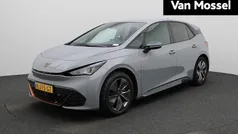 Grijs Occasion 2022 Cupra Born Hatchback | € 23.900 (Eerlijke prijs)