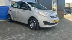 Grijs Gebruikt 2009 Kia Venga Hatchback | € 4.750 (Goede deal)