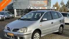 Gebruikt 2005 Nissan Almera Tino Acenta MPV | € 1.199 (Eerlijke prijs)