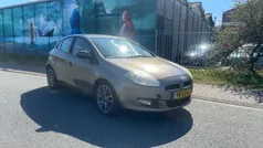 Bruin Gebruikt 2007 Fiat Bravo Hatchback | € 1.450 (Goede deal)