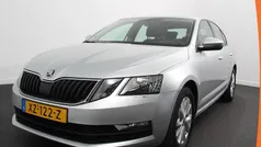 Gebruikt 2019 Skoda Octavia Business Line Hatchback | € 16.490 (Eerlijke prijs)