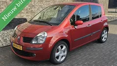 Rood Gebruikt 2007 Renault Modus Dynamique MPV | € 1.750 (Eerlijke prijs)