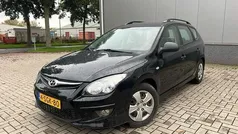 Zwart Gebruikt 2011 Hyundai i30 Stationwagen | € 4.250 (Eerlijke prijs)