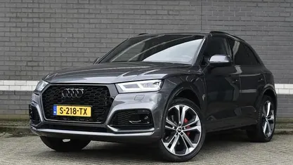 Grijs Gebruikt 2019 Audi Q5 Competition SUV | € 30.895 (Super prijs)
