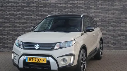 Gebruikt 2016 Suzuki Vitara SUV | € 17.950 (Eerlijke prijs)