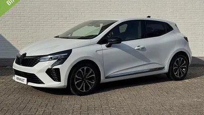 Occasion Renault Clio V Techno 91 PK (66 kW) 2025 Hatchback