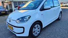Wit Gebruikt 2016 VW up! move up! Hatchback | € 7.995 (Eerlijke prijs)