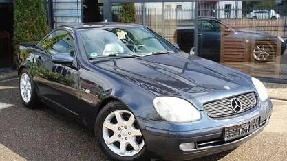 Zwart, metallic lak Gebruikt 1998 Mercedes SLK230 AMG Cabriolet | € 3.300 (Eerlijke prijs)