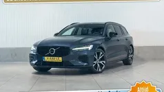 Gebruikt 2021 Volvo V60 R-Design Stationwagen | € 29.850 (Goede deal)