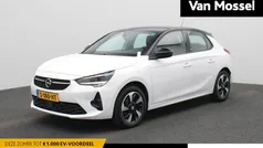 Wit Gebruikt 2023 Opel Corsa-e Hatchback | € 18.440 (Eerlijke prijs)