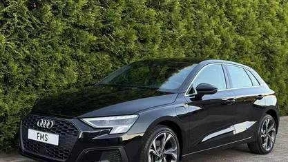 Occasion 2024 Audi A3 Sportback e-tron S-Line Hatchback | € 31.890 (Super prijs)