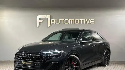 Zwart (metallic) Gebruikt 2025 Audi Q8 Competition SUV | € 99.900 (Goede deal)