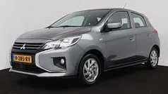 Grijs metallic Gebruikt 2020 Mitsubishi Space Star Hatchback | € 9.845 (Eerlijke prijs)