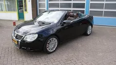 Zwart Gebruikt 2009 VW Eos Cabriolet | € 4.750 (Eerlijke prijs)