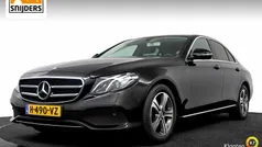 Zwart Gebruikt 2019 Mercedes E200 Premium Sedan | € 30.950 (Eerlijke prijs)