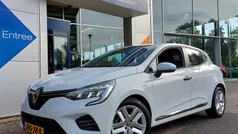 Wit Gebruikt 2021 Renault Clio V Hatchback | € 16.945 (Goede deal)