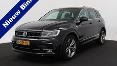 Zwart Gebruikt 2019 VW Tiguan Highline SUV | € 26.500 (Eerlijke prijs)