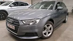 Grijs Gebruikt 2018 Audi A3 Sportback Premium Sedan | € 15.490 (Eerlijke prijs)