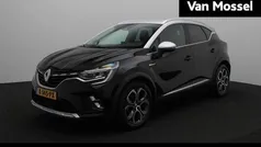 Zwart Gebruikt 2021 Renault Captur Intens SUV | € 22.940 (Eerlijke prijs)