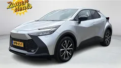 Grijs Gebruikt 2024 Toyota C-HR SUV | € 32.950 (Super prijs)