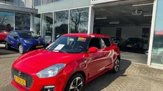 Gebruikt 2021 Suzuki Swift Hatchback | € 16.950 (Eerlijke prijs)