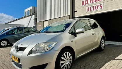 Occasion Toyota Auris Terra 97 PK (71 kW) 2008 Grijs Hatchback
