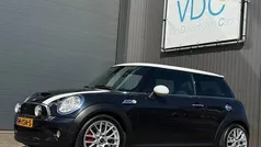 Zwart Gebruikt 2008 Mini John Cooper Works Hatchback | € 8.250 (Goede deal)