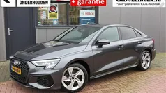 Grijs Gebruikt 2021 Audi A3 S-Line Sedan | € 26.749 (Eerlijke prijs)