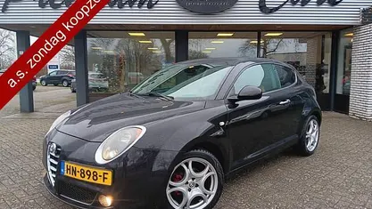 Gebruikt 2015 Alfa Romeo MiTo Exclusive Hatchback | € 6.995 (Eerlijke prijs)