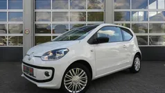 Wit Gebruikt 2014 VW up! Cup Hatchback | € 6.950 (Eerlijke prijs)