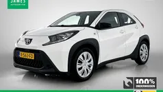 Gebruikt 2023 Toyota Aygo Play Hatchback | € 16.640 (Eerlijke prijs)