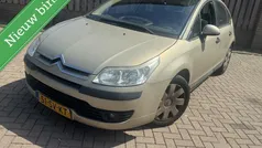 Gebruikt 2006 Citroën C4 Prestige Hatchback | € 800 (Super prijs)