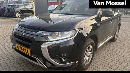 Occasion Mitsubishi Outlander P-HEV 135 PK (99 kW) 2020 SUV